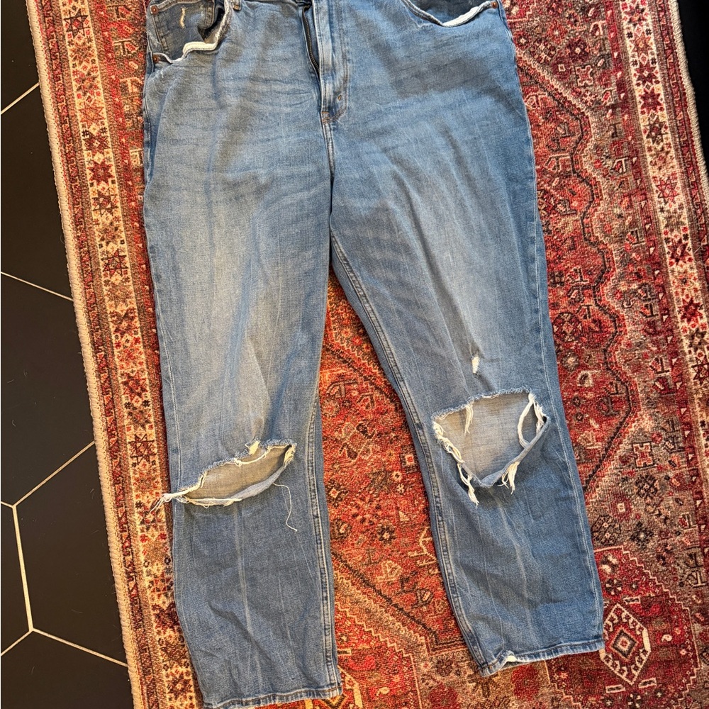Abercrombie & fitch ankle straight high rise Distressed Blue Jeans